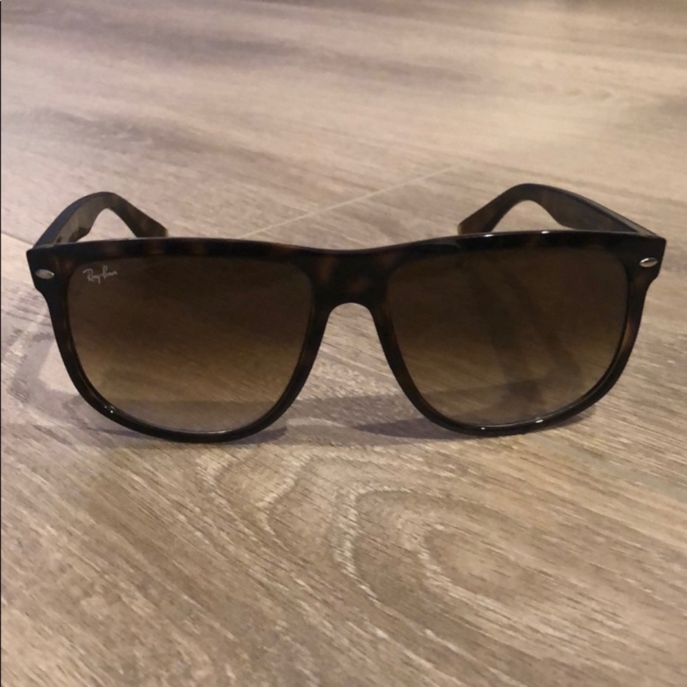 SOLD-Ray-Ban RB 4147 Unisex Tortoise Sunglasses